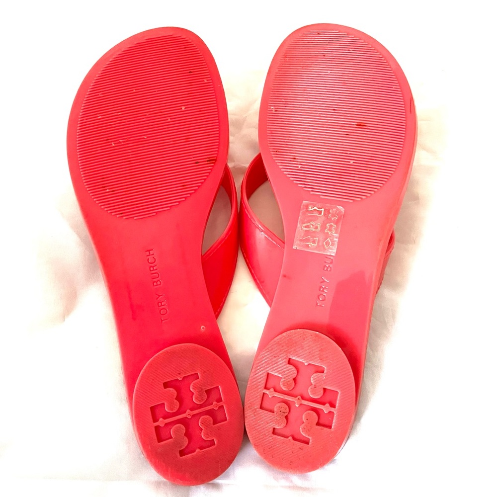 Tory Burch Hot Pink Logo Thong Sandal - Picture 4 of 6
